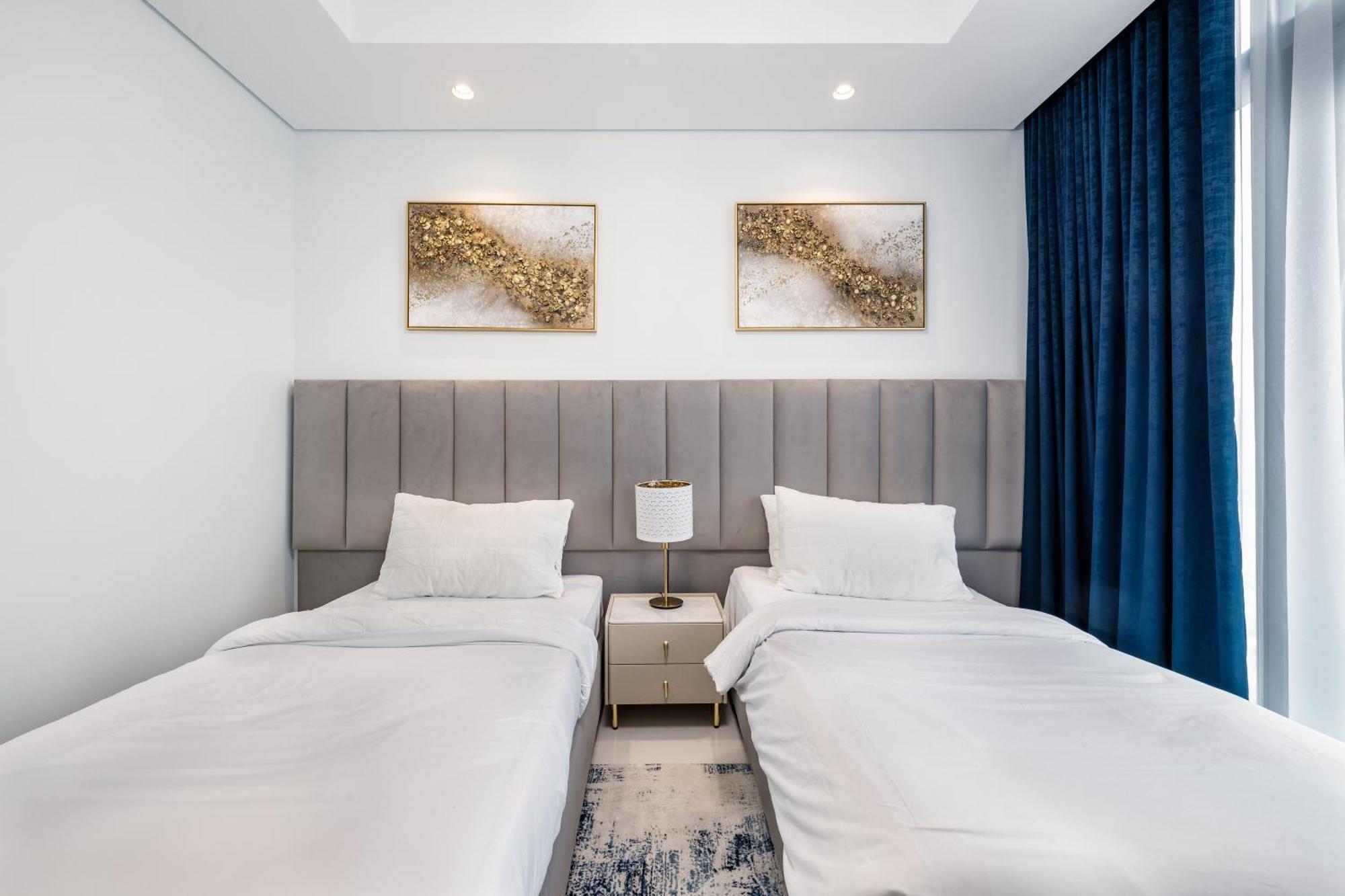 Aliving Luxe 2Br With Burj Khalifa View Infinity Pool Midtown-4704 Apartman Dubaj Kültér fotó